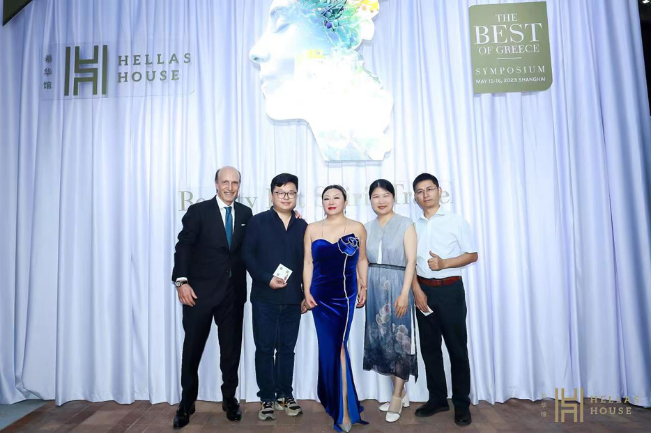 艺术家唐灼万立夫妇和玄木文化策划人徐鑫应邀参加希华馆五周年大庆